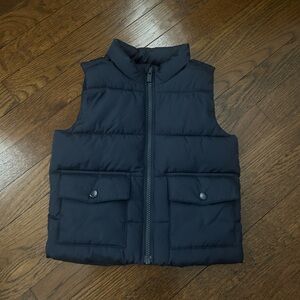 Like new 2T puffer vest